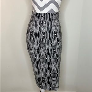 Lane Bryant Tribal Print Full Zip Pencil Skirt